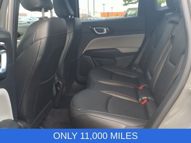 Used 2024 Jeep Compass Limited AWD/4WD image 13