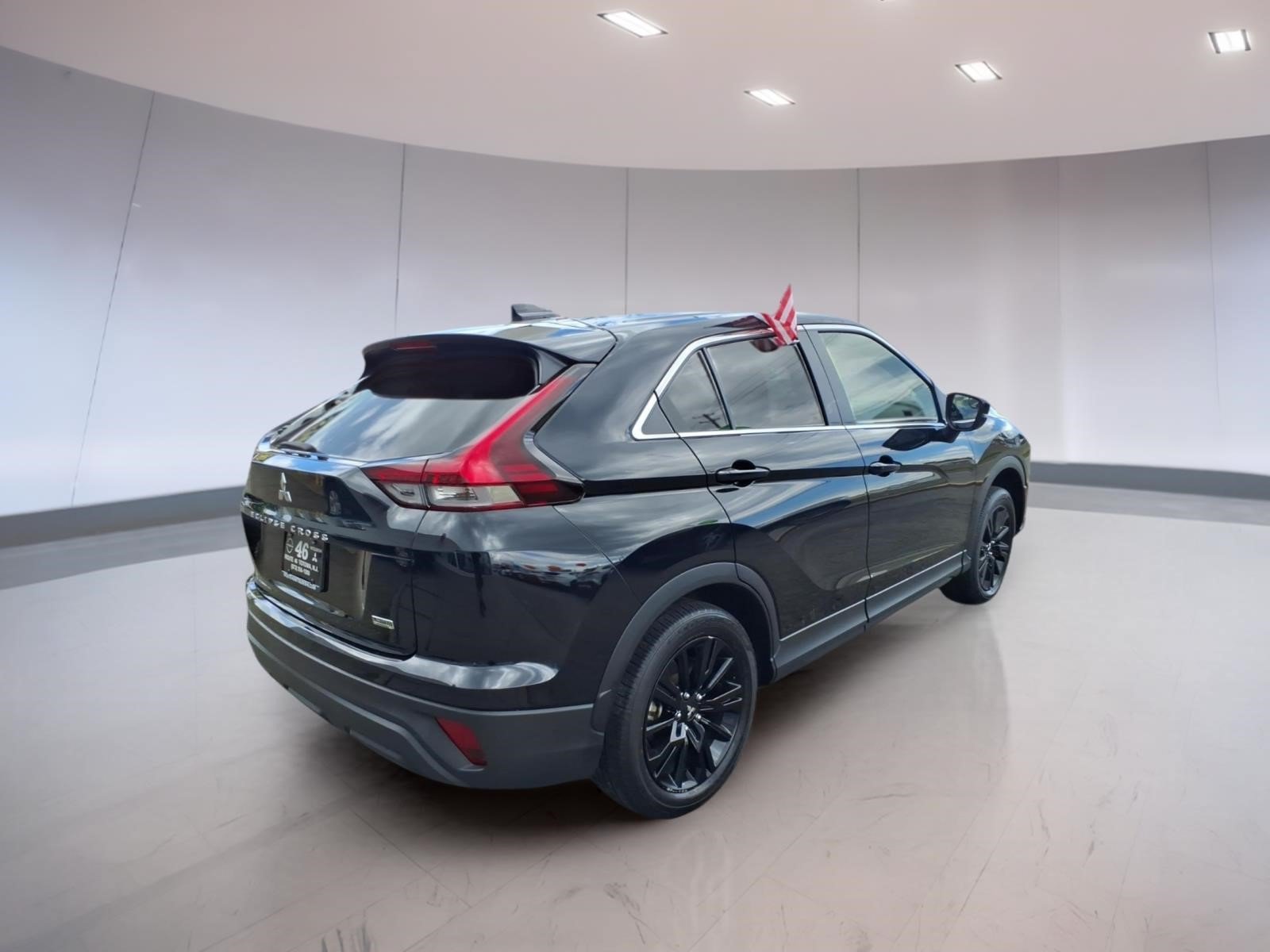 Used 2025 Mitsubishi Eclipse Cross LE AWD/4WD image 4