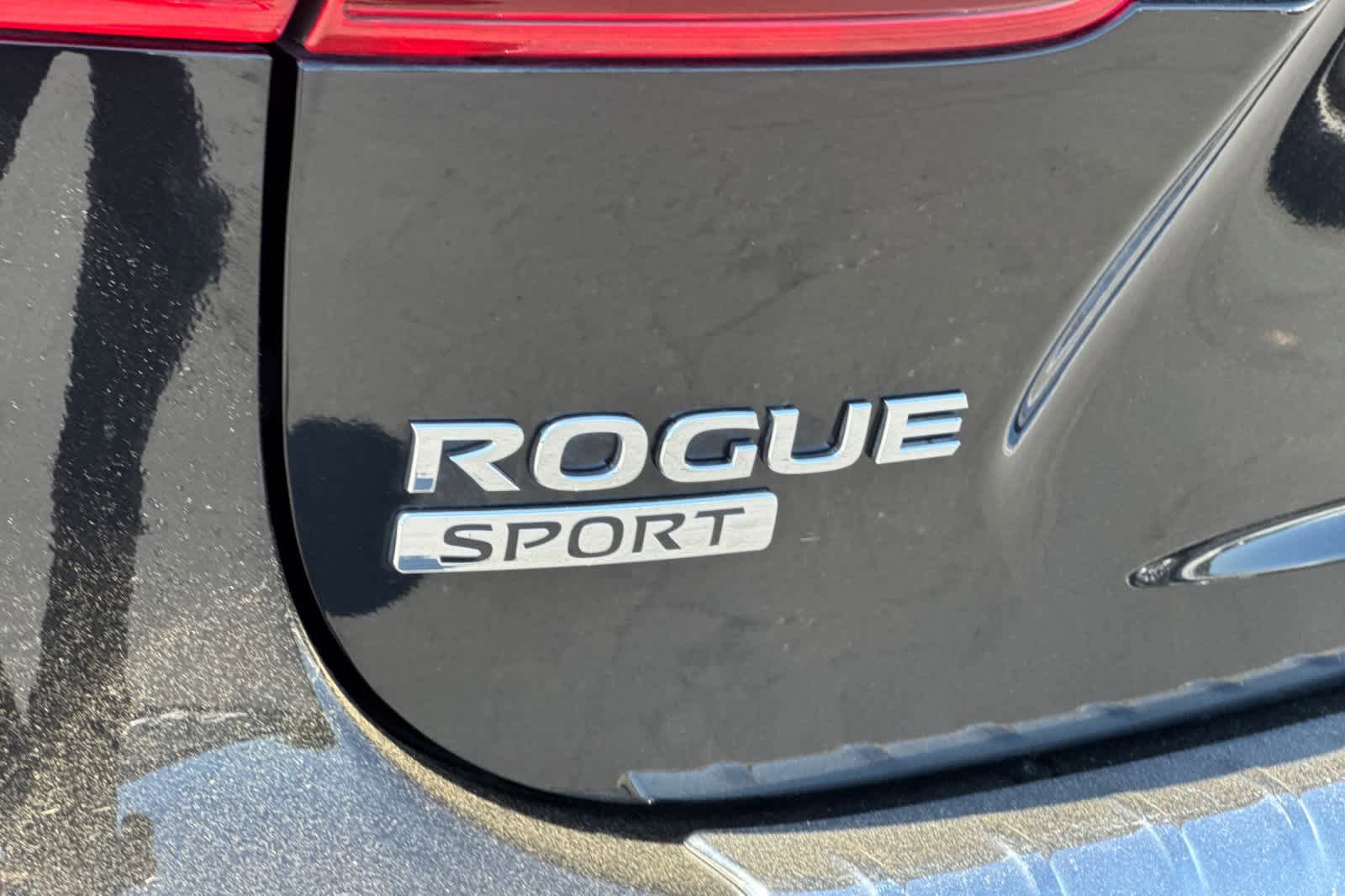 Used 2019 Nissan Rogue Sport S FWD image 30