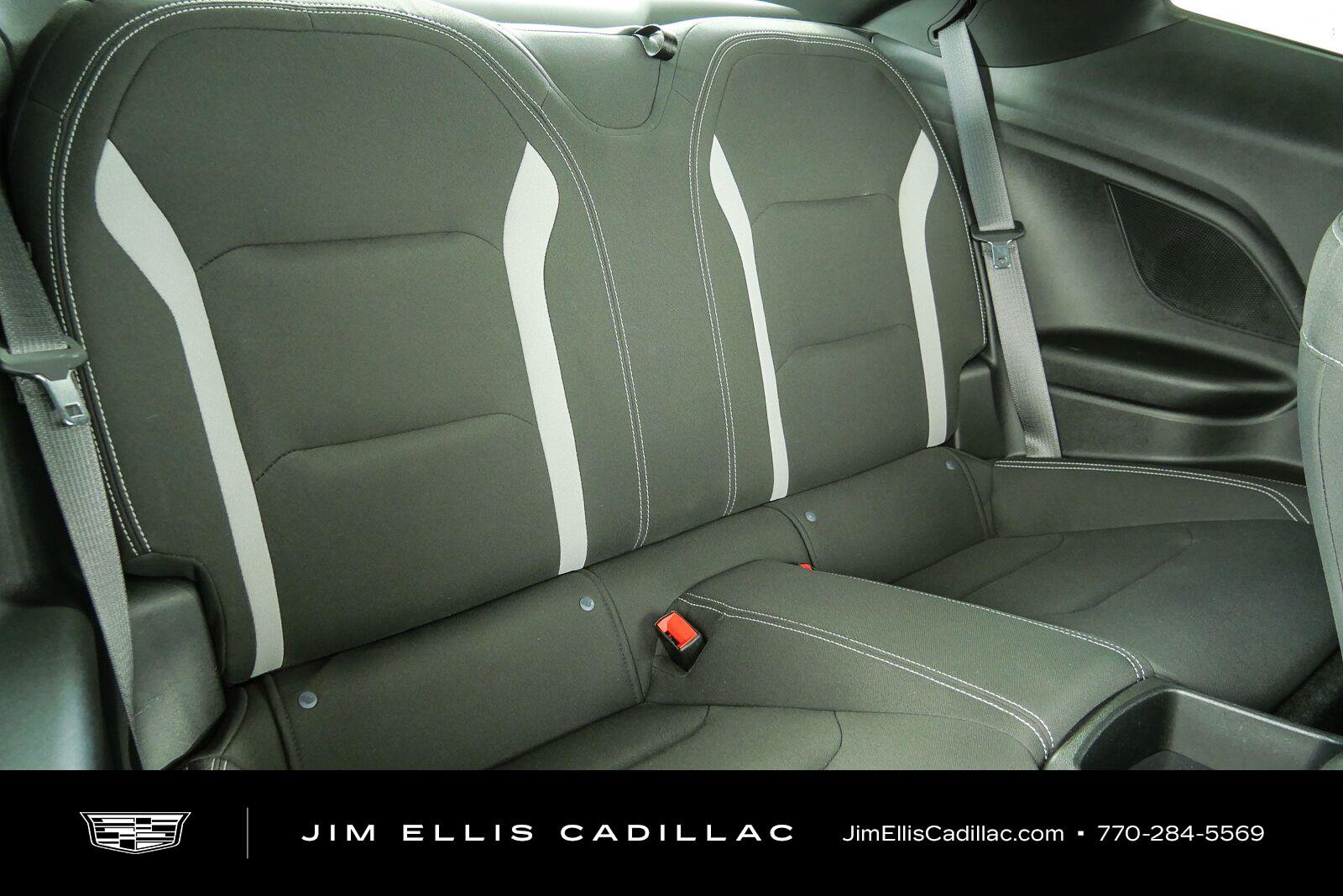 Used 2021 Chevrolet Camaro LT RWD image 18