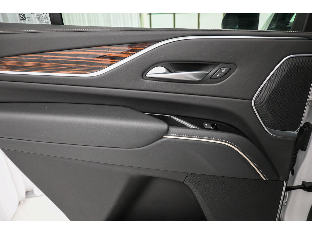 Certified 2023 Cadillac Escalade Premium Luxury AWD/4WD image 24