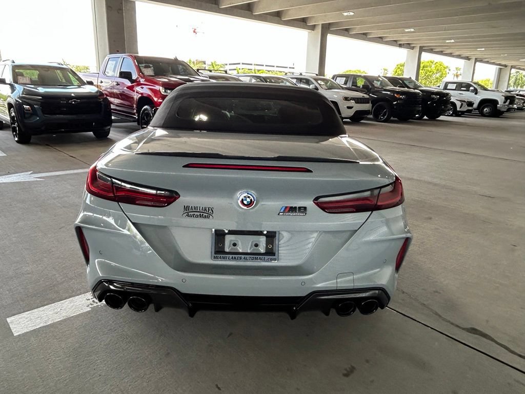 Used 2023 BMW M8 Competition w/ M Carbon Exterior Package AWD/4WD image 4