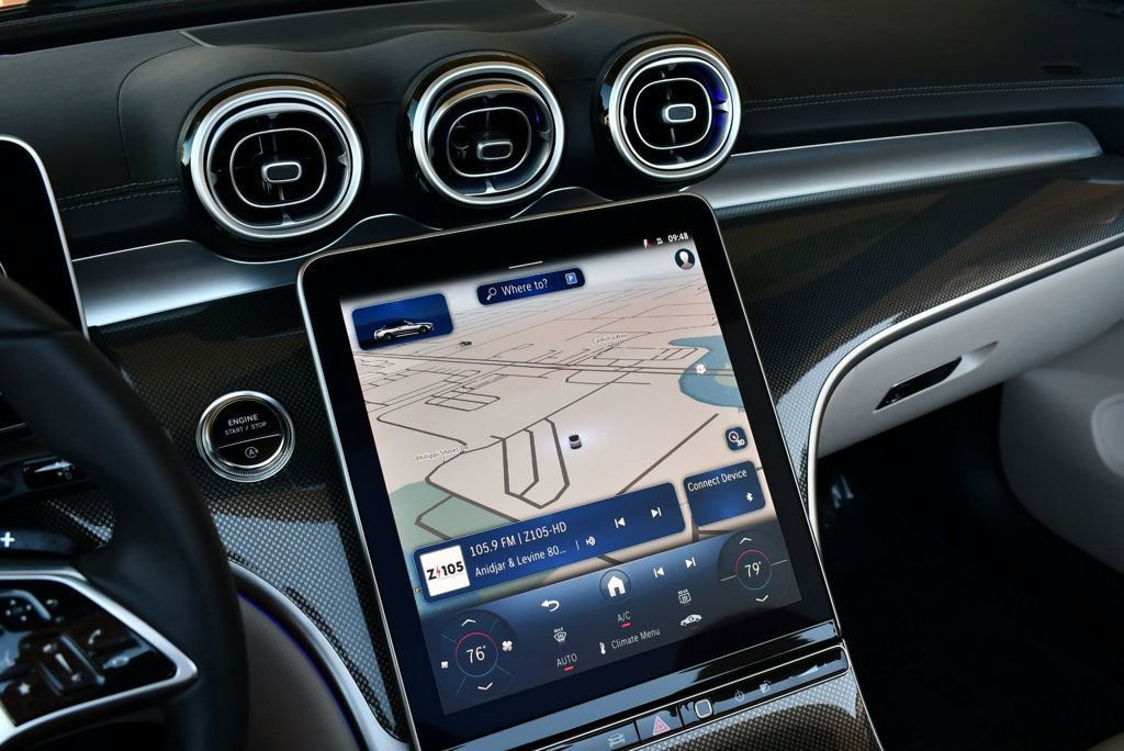 Used 2024 Mercedes-Benz CLE 300 4MATIC Cabriolet image 14