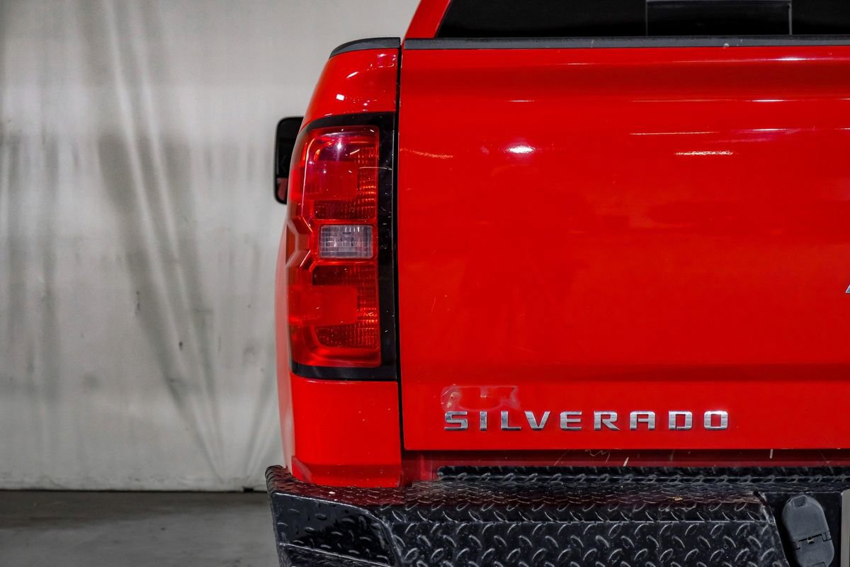Used 2015 Chevrolet Silverado 2500 LTZ w/ Duramax Plus Package AWD/4WD image 41