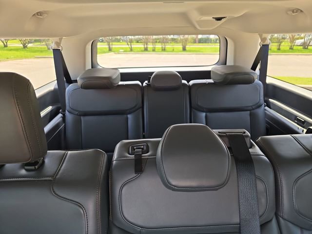 Certified 2025 Ford Expedition Max Active AWD/4WD image 23