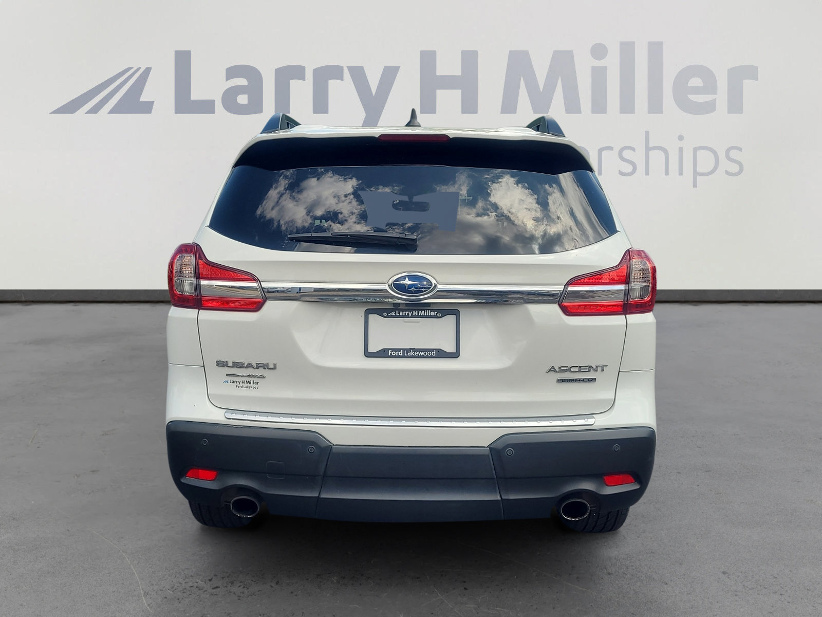 Used 2022 Subaru Ascent Limited w/ Popular Package #2A AWD/4WD image 4
