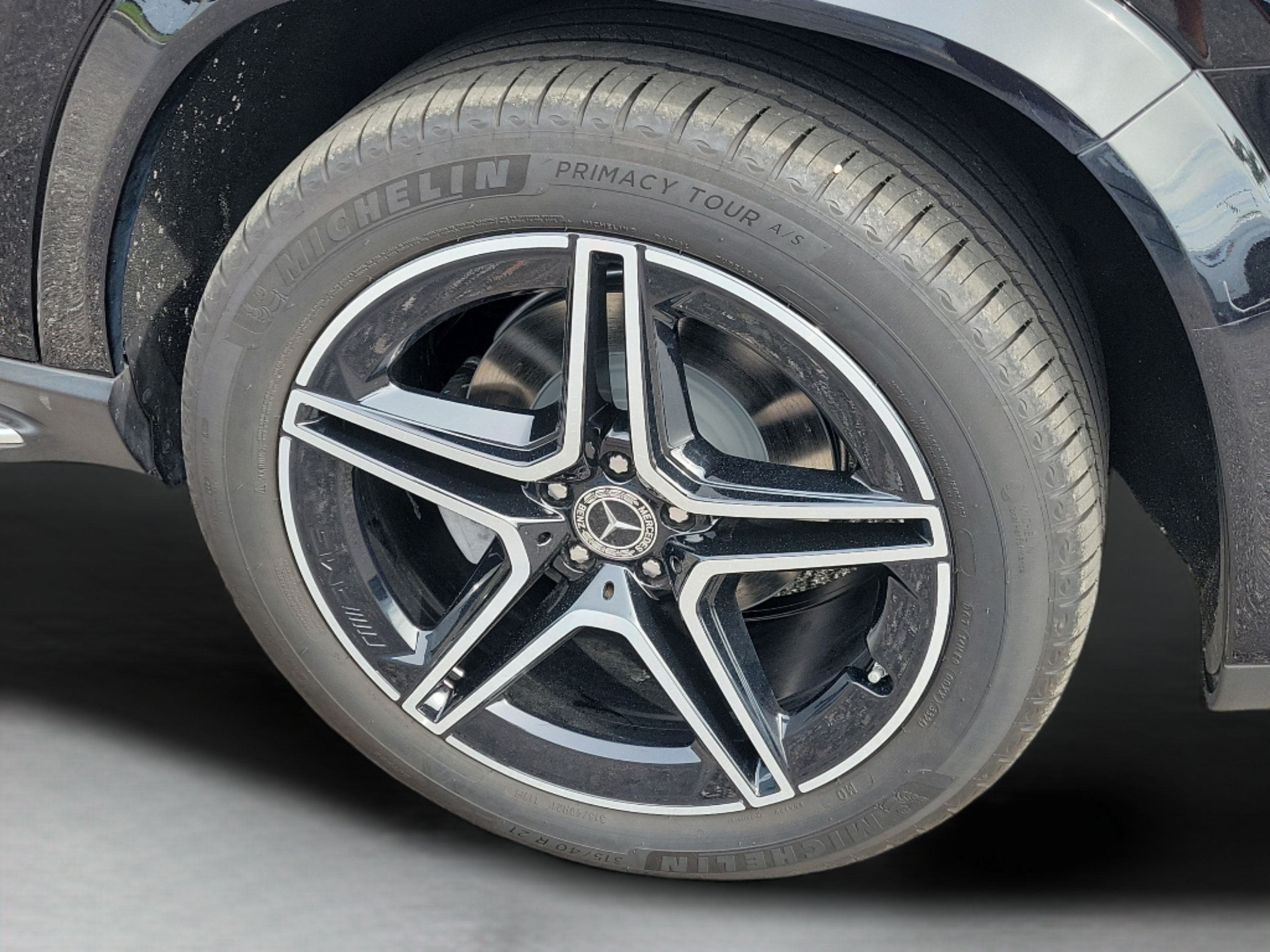 Certified 2024 Mercedes-Benz GLS 450 4MATIC image 31