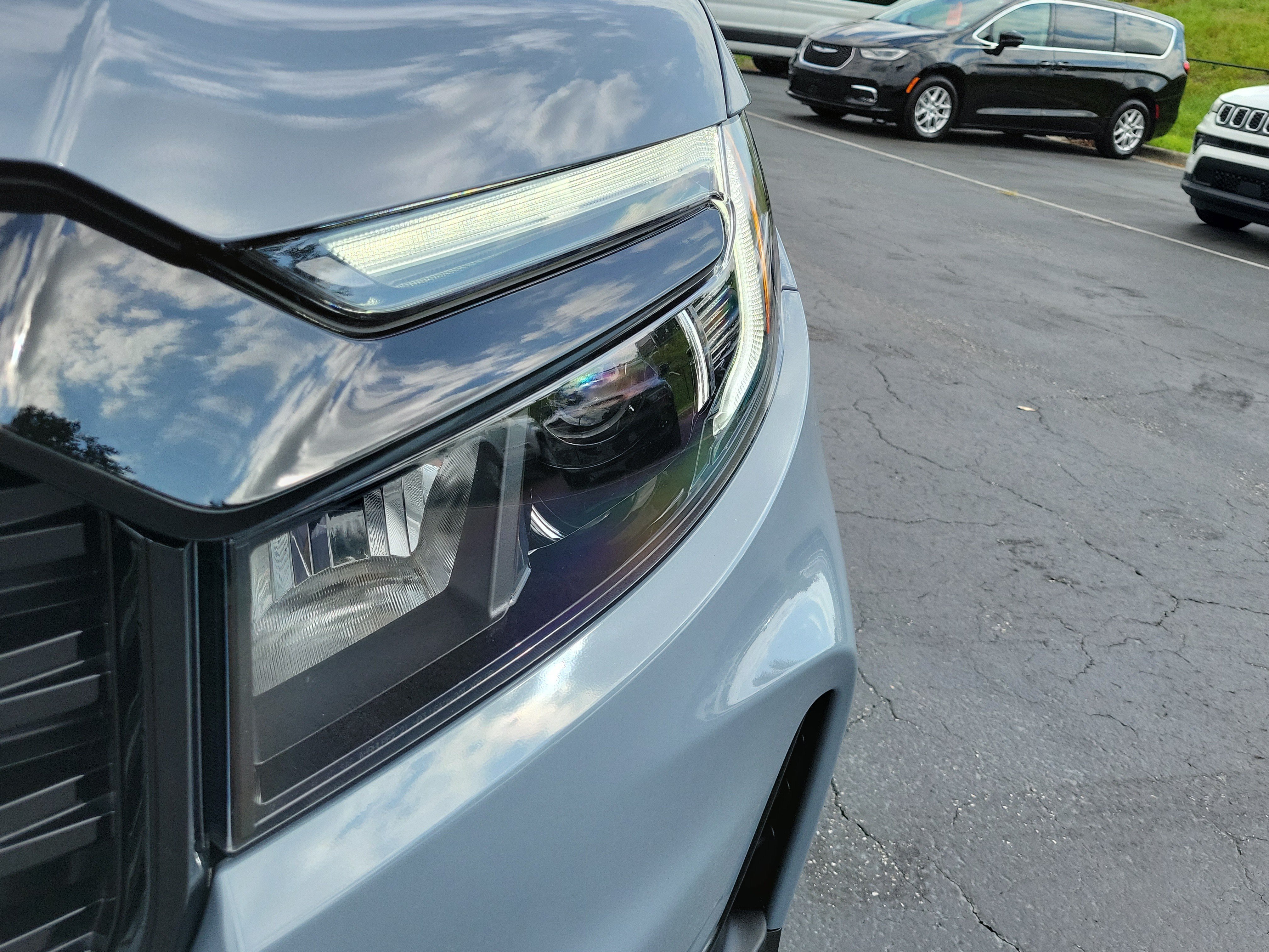 Used 2024 Honda Passport Black Edition image 3