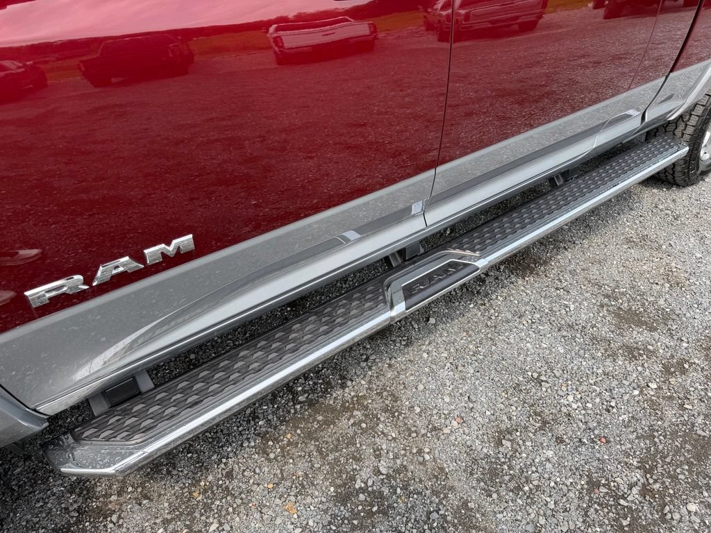 Used 2019 RAM 3500 Laramie AWD/4WD image 15