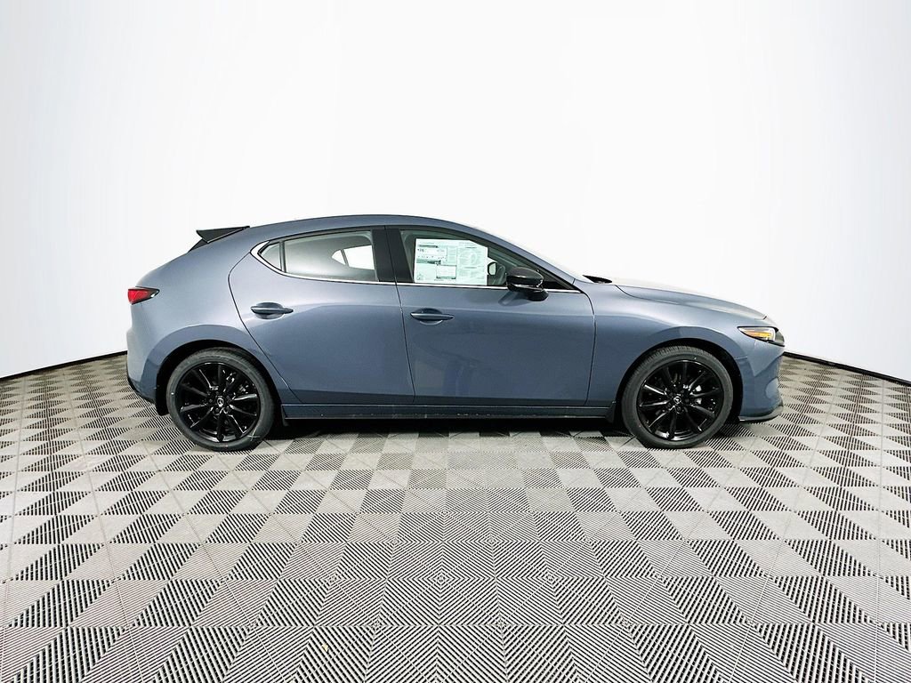New 2026 MAZDA MAZDA3 Hatchback w/Premium Plus Pkg image 10