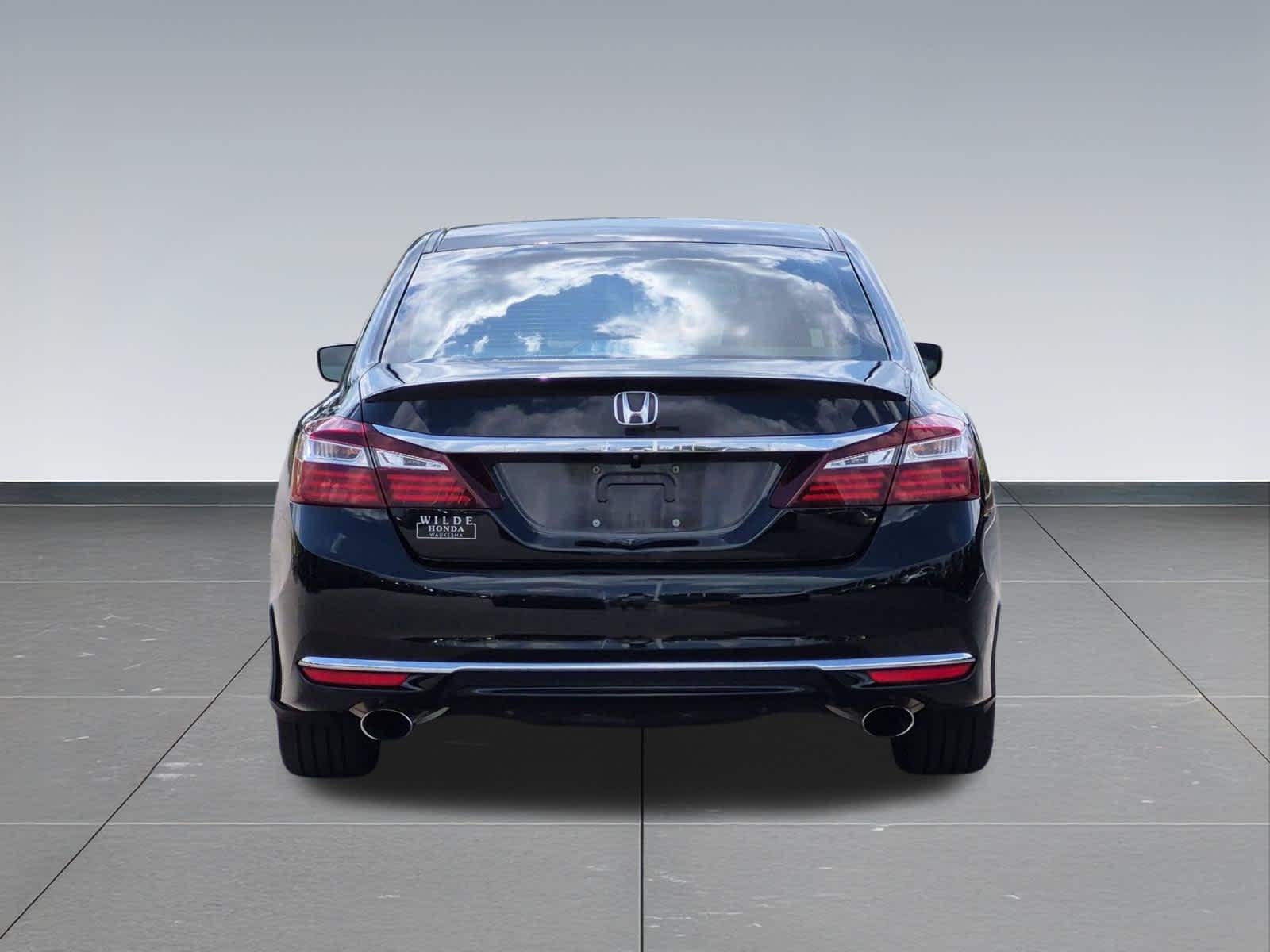 Certified 2017 Honda Accord Sport image 5