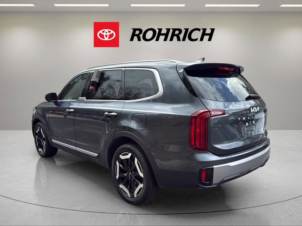 Used 2024 Kia Telluride S w/ S Sunroof Package image 8