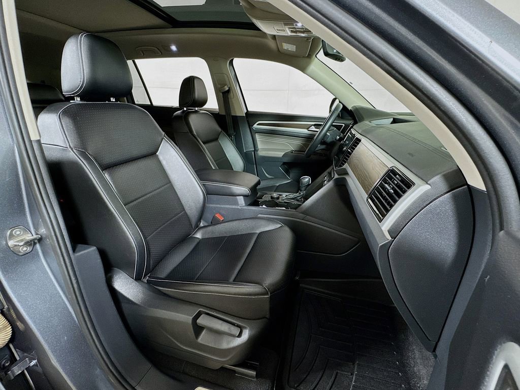 Used 2022 Volkswagen Atlas SE image 27