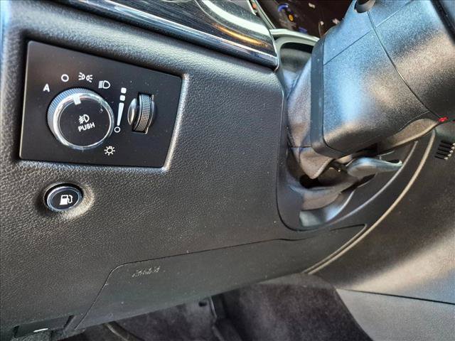 Used 2017 Jeep Grand Cherokee Trailhawk AWD/4WD image 16