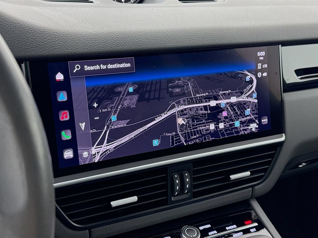 Certified 2023 Porsche Cayenne AWD/4WD image 18
