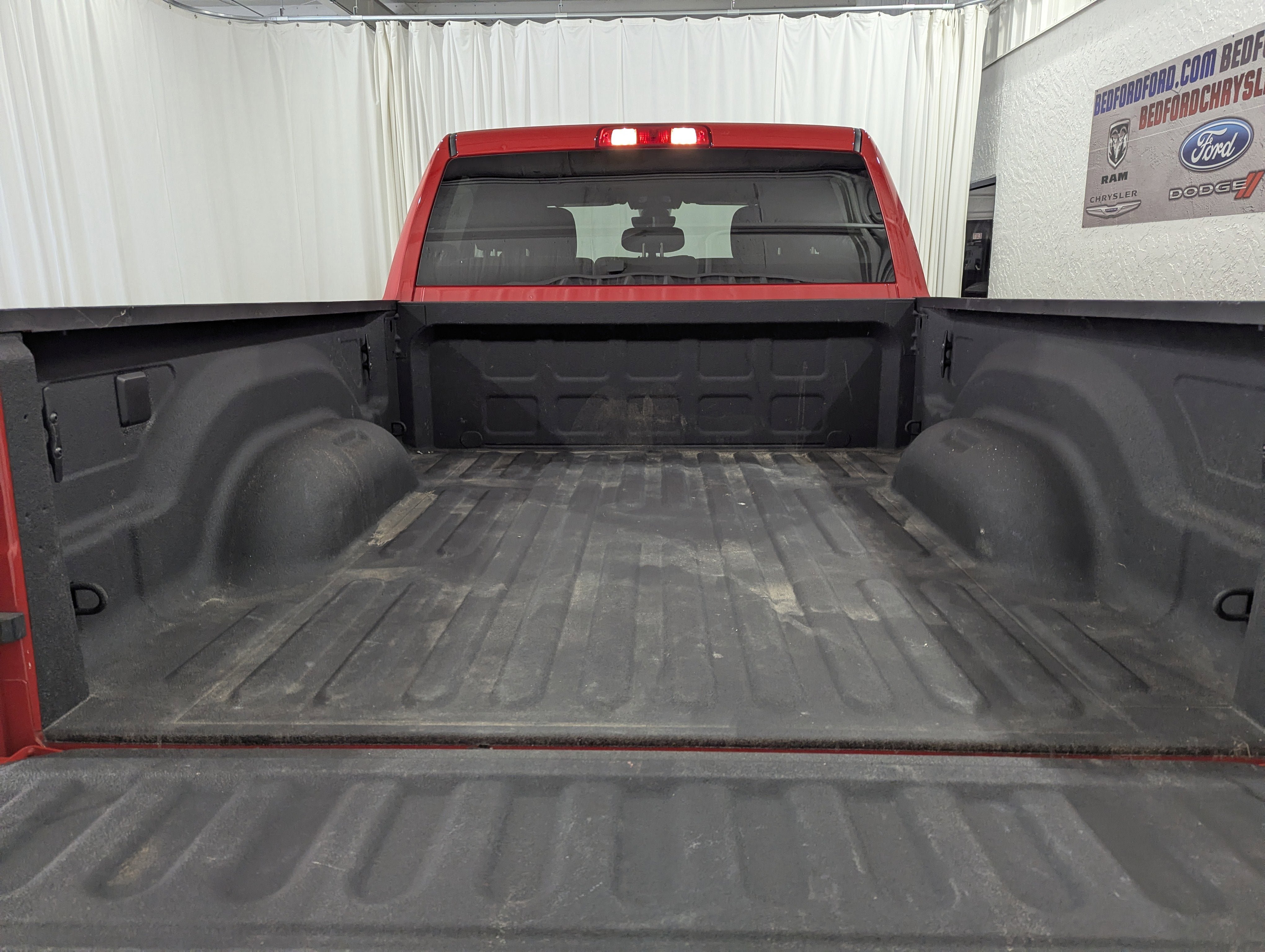Used 2024 RAM 2500 Big Horn w/ Bed Utility Group image 12