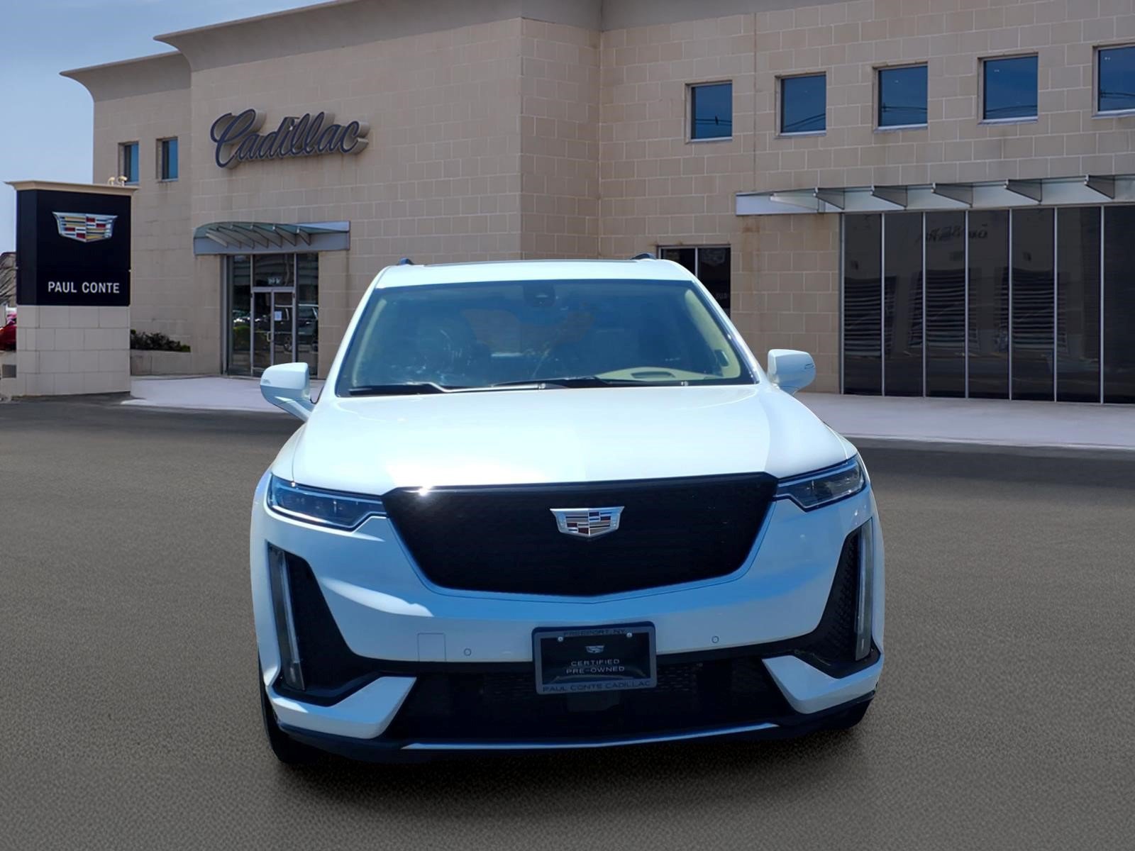 Certified 2024 Cadillac XT6 Sport w/ Platinum Package AWD/4WD image 2