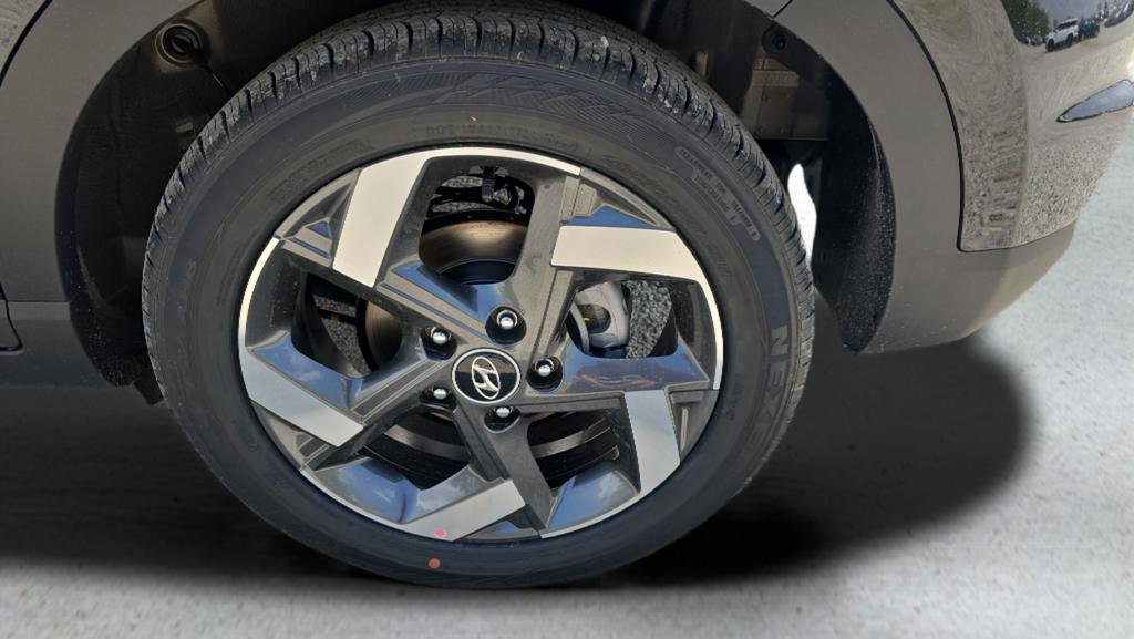 New 2026 Hyundai Venue SEL FWD image 29