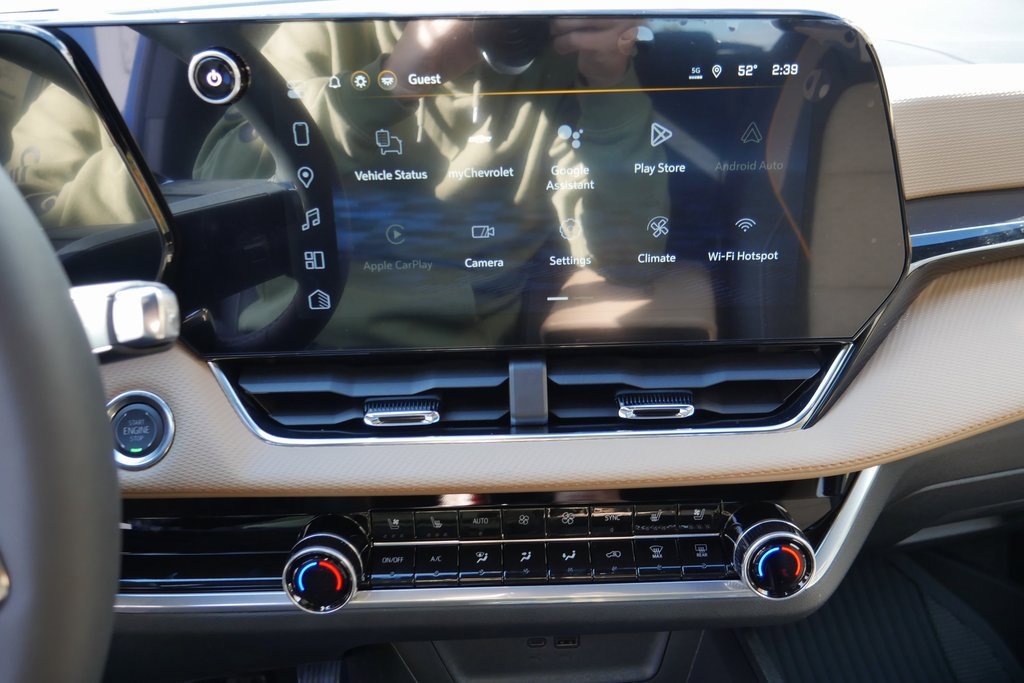 New 2026 Chevrolet Equinox ACTIV w/ Convenience Package III image 16