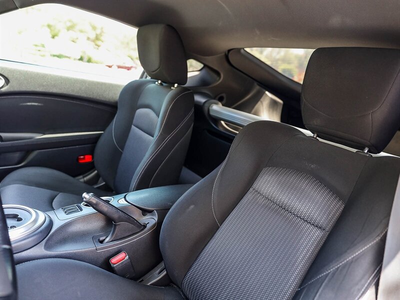 Used 2010 Nissan 370Z Coupe RWD image 20