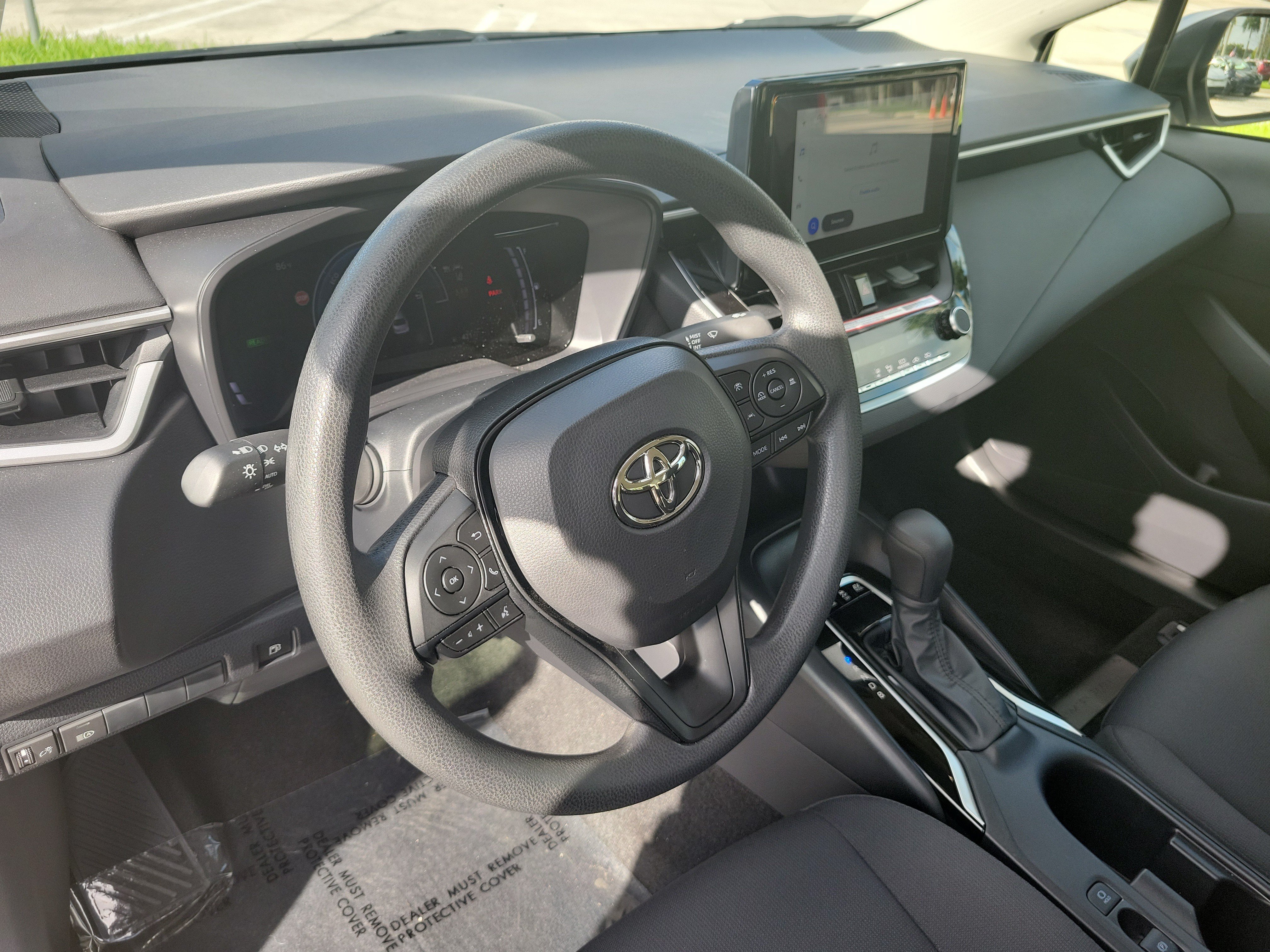 Used 2026 Toyota Corolla LE FWD image 23