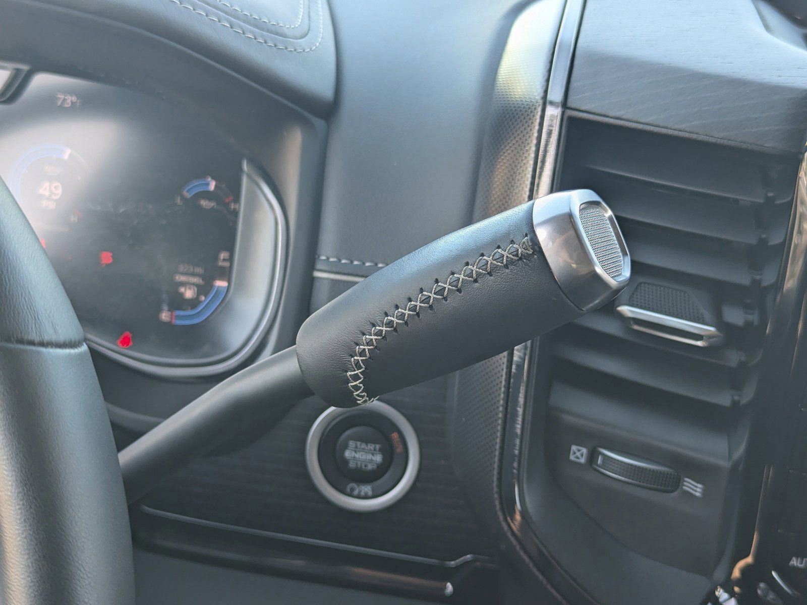 Used 2024 RAM 2500 Limited image 33