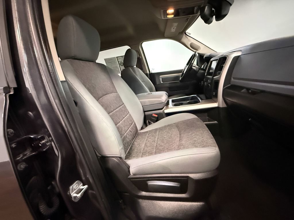 Used 2019 RAM 1500 Classic Warlock AWD/4WD image 13