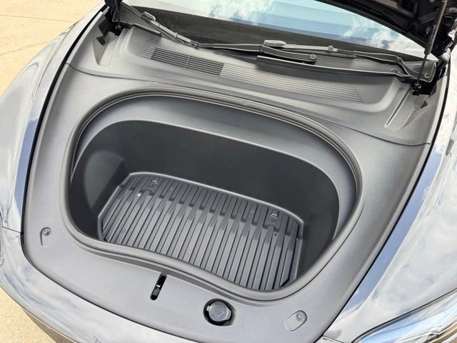 Used 2025 Tesla Model 3 Long Range image 28