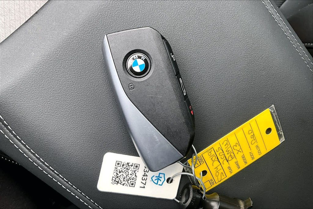 Used 2025 BMW X3 xDrive30i w/ Premium Package AWD/4WD image 14