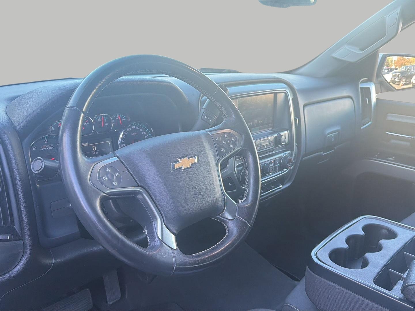 Used 2018 Chevrolet Silverado 1500 LT w/ All Star Edition AWD/4WD image 11