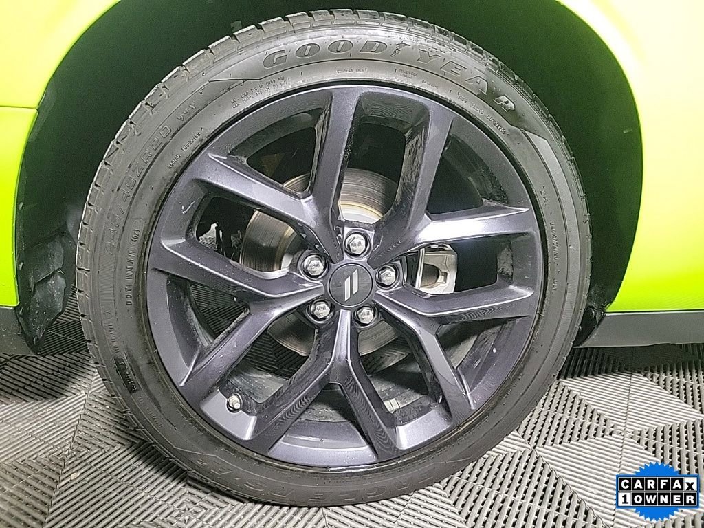 Used 2023 Dodge Challenger R/T w/ Blacktop Package image 9