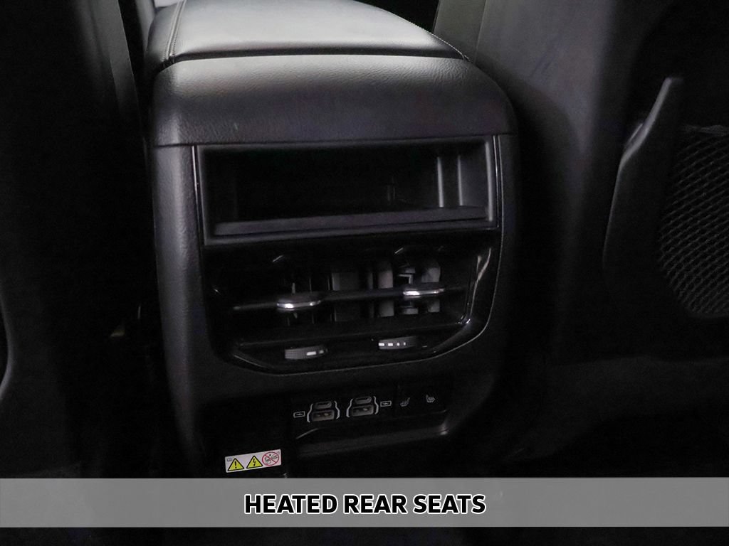 Used 2023 Jeep Grand Cherokee Limited AWD/4WD image 8
