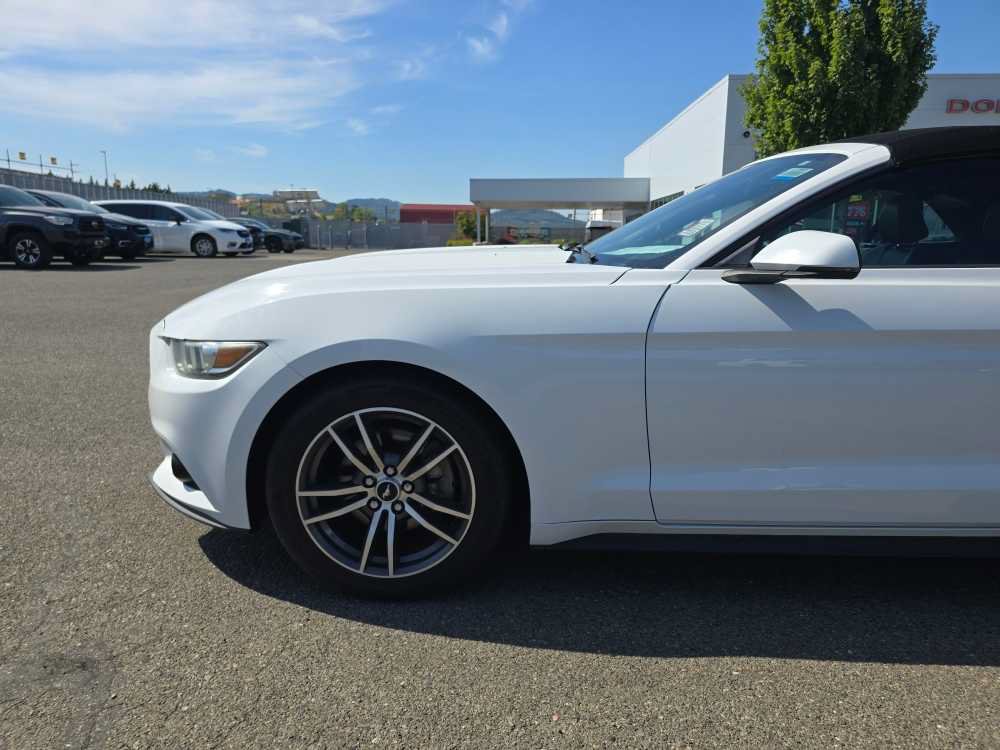 Used 2015 Ford Mustang Premium RWD image 20
