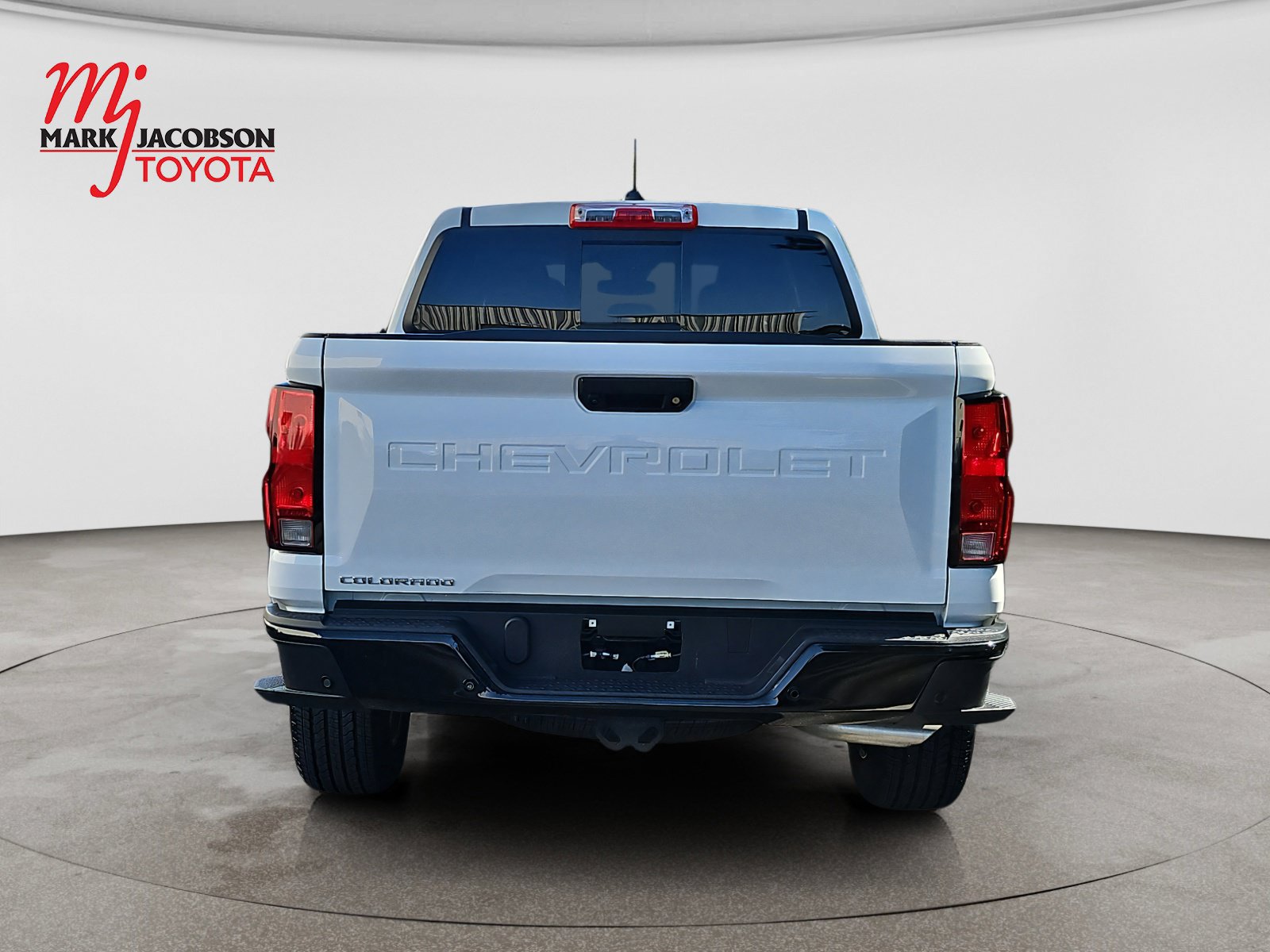 Used 2025 Chevrolet Colorado W/T w/ WT Convenience Package II RWD image 11