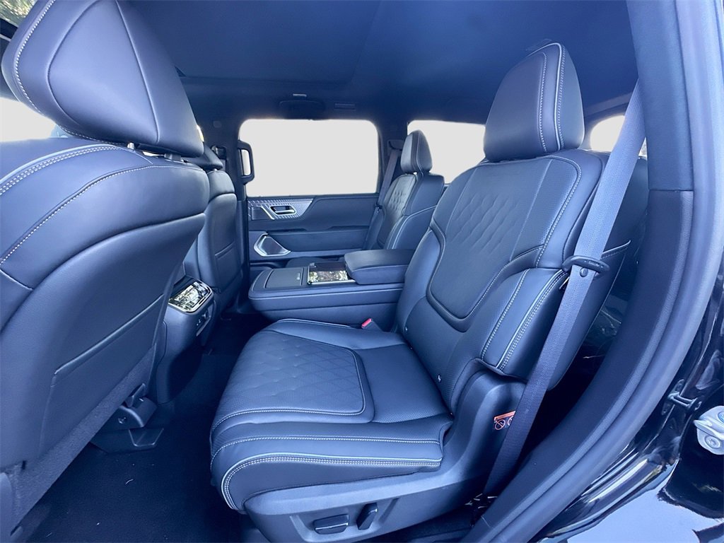 New 2026 INFINITI QX80 Autograph w/ Premium Cargo Package image 26