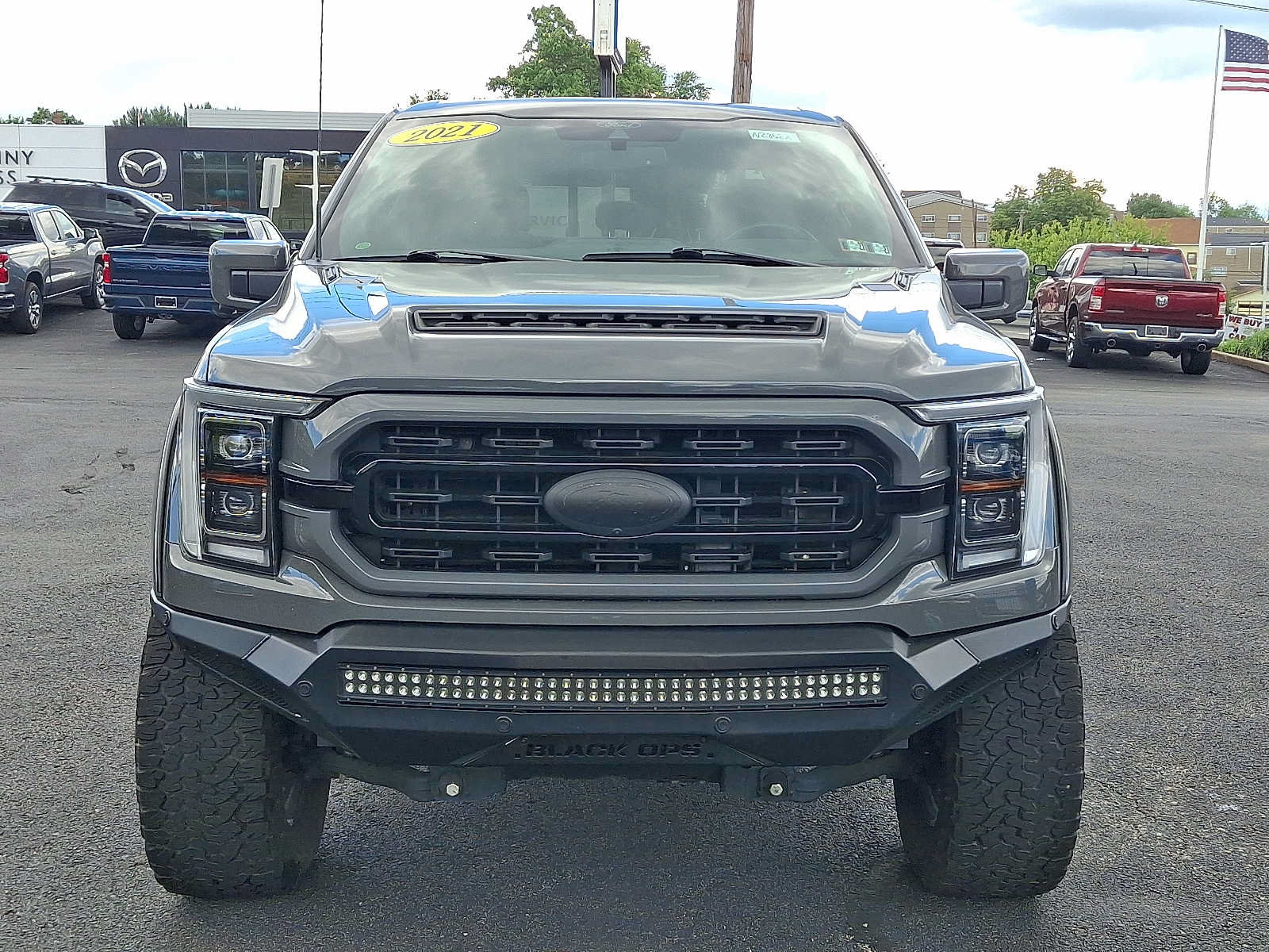 Used 2021 Ford F150 Lariat w/ Equipment Group 502A High AWD/4WD image 2