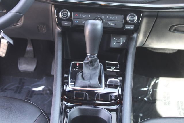 Used 2023 Jeep Compass Altitude image 16