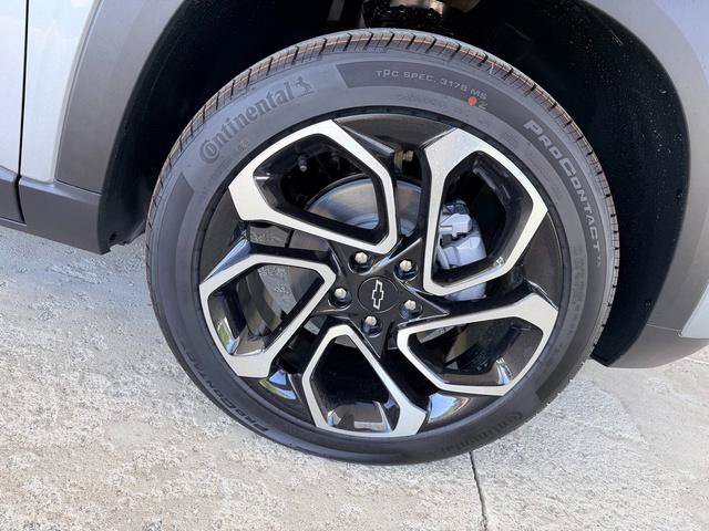New 2026 Chevrolet Trax RS w/ Driver Confidence Package FWD image 13