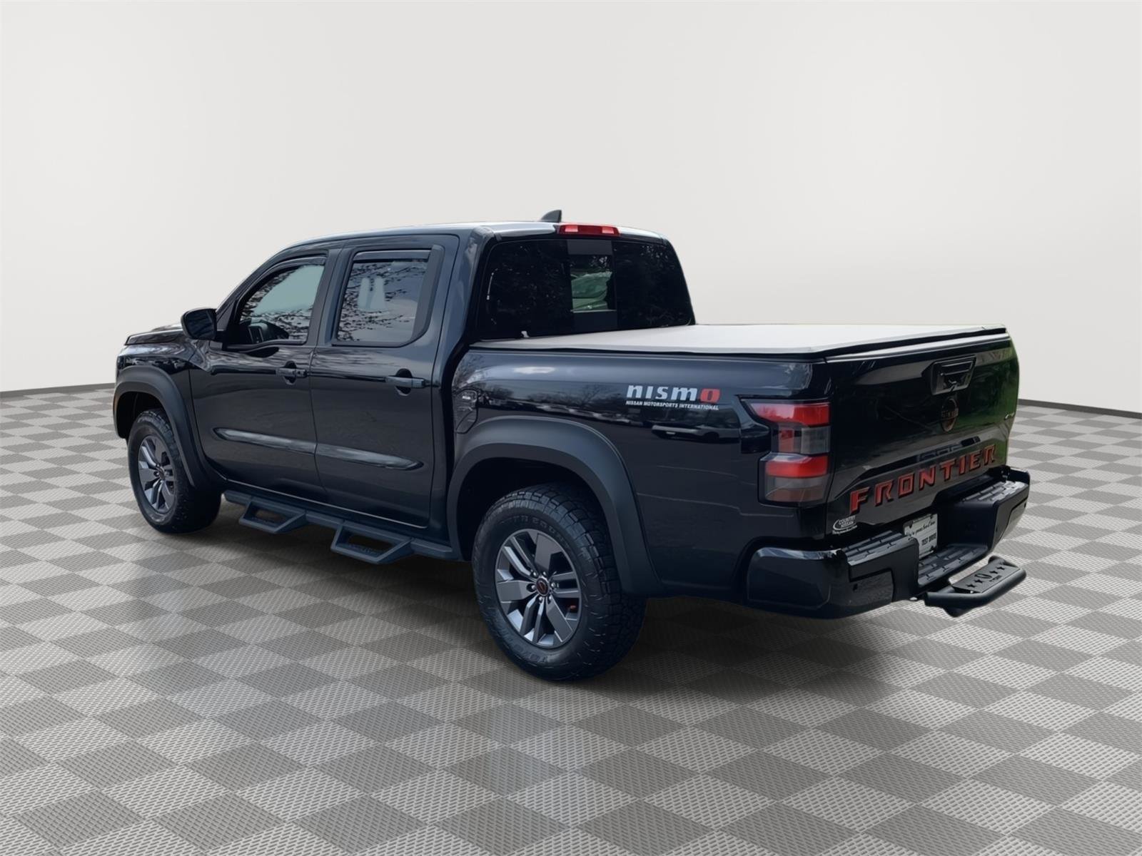 Certified 2025 Nissan Frontier SV w/ SV Convenience Package AWD/4WD image 3