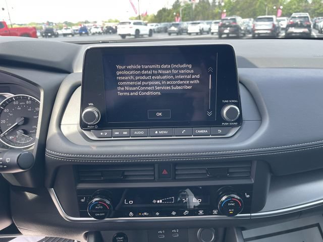 New 2026 Nissan Rogue Dark Armor AWD/4WD image 16