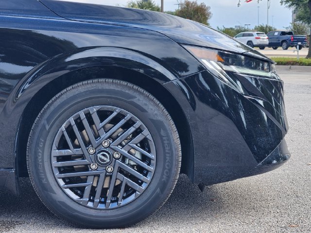 New 2027 Nissan Sentra SV w/ Floor Mat Package FWD image 8