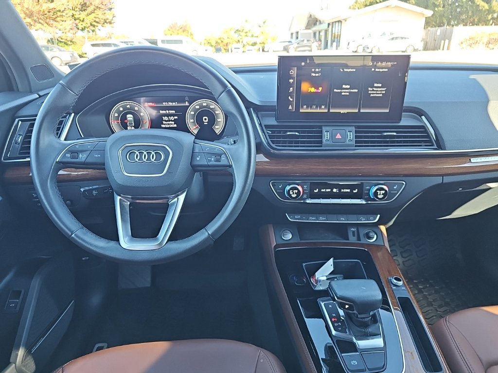 Certified 2023 Audi Q5 2.0T Premium Plus w/ Premium Plus Package AWD/4WD image 2