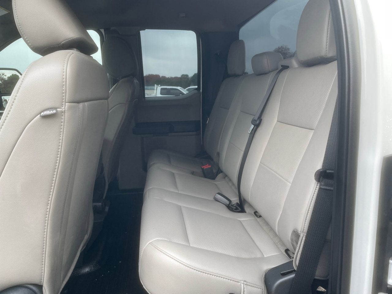 Used 2022 Ford F250 XL w/ Power Equipment Group image 20