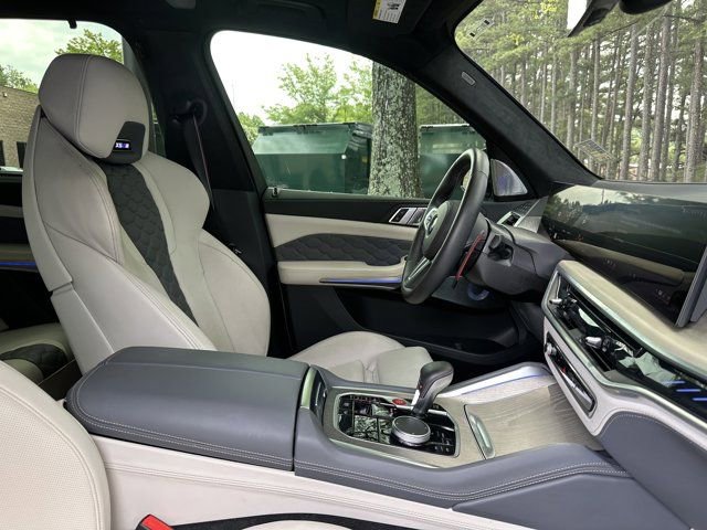 Used 2026 BMW X5 M Competition w/ Executive Package AWD/4WD image 25