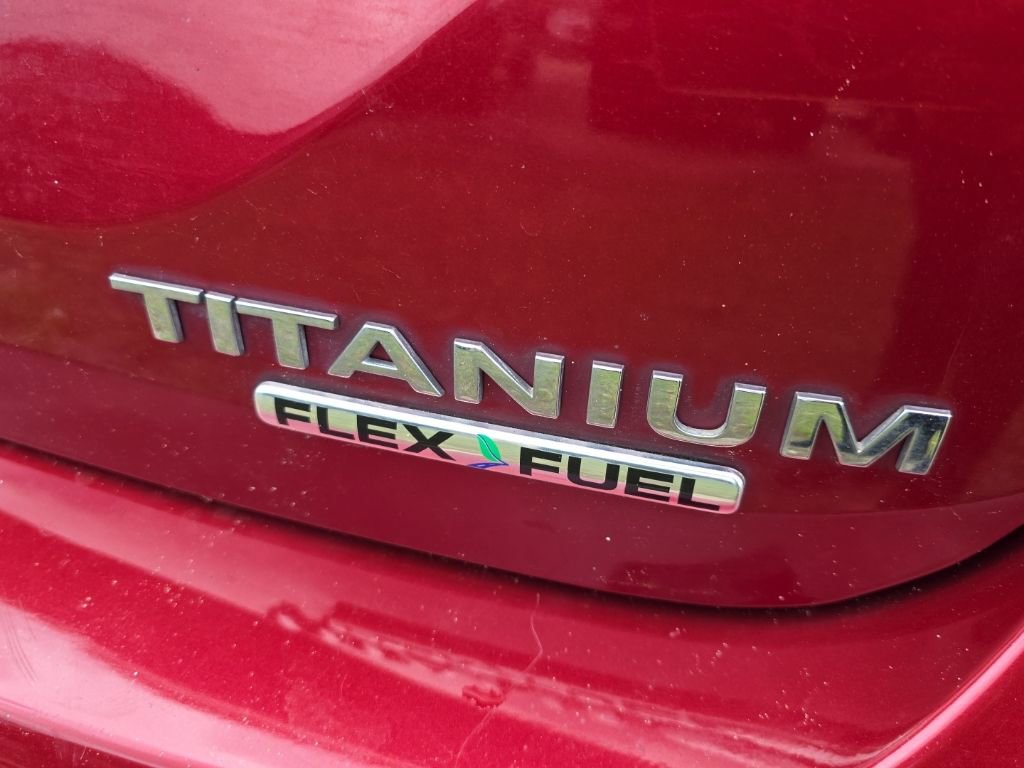 Used 2014 Ford Focus Titanium image 9