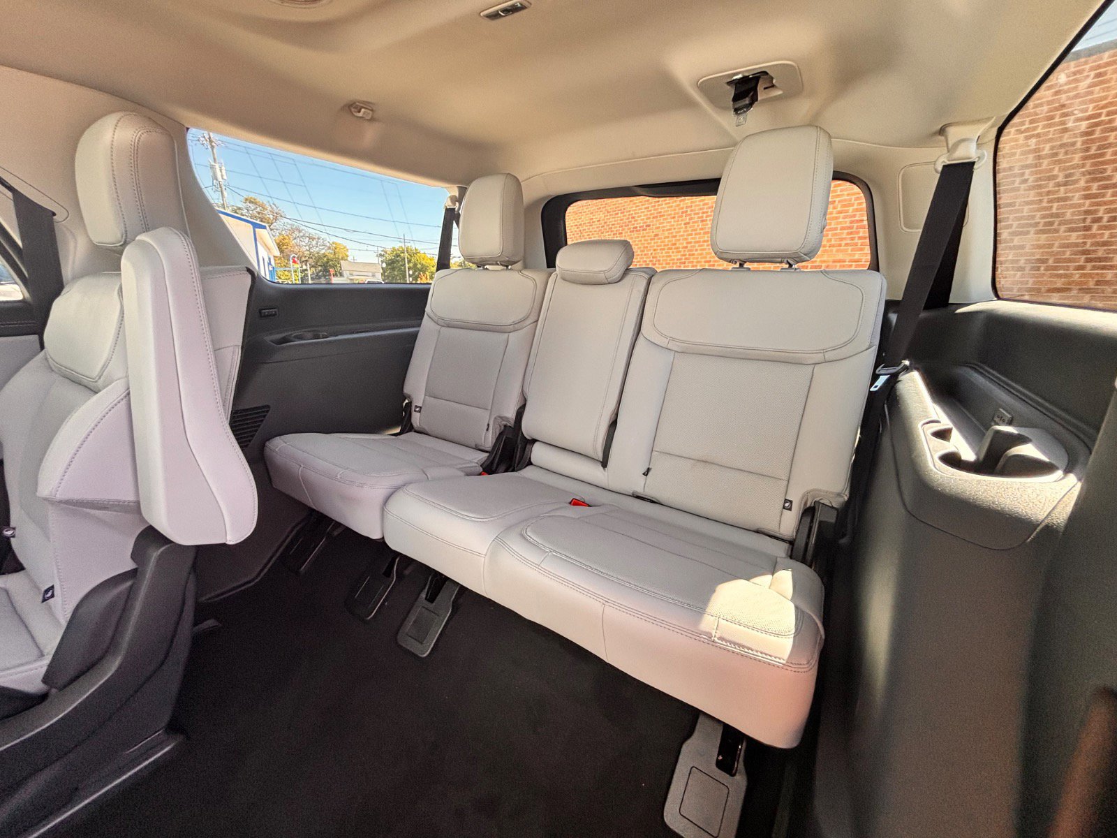 New 2025 Ford Expedition Max Platinum image 30