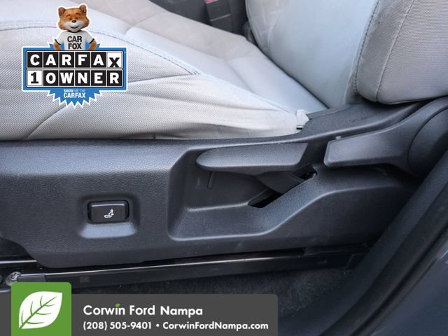 Used 2024 Toyota Tacoma SR5 AWD/4WD image 12