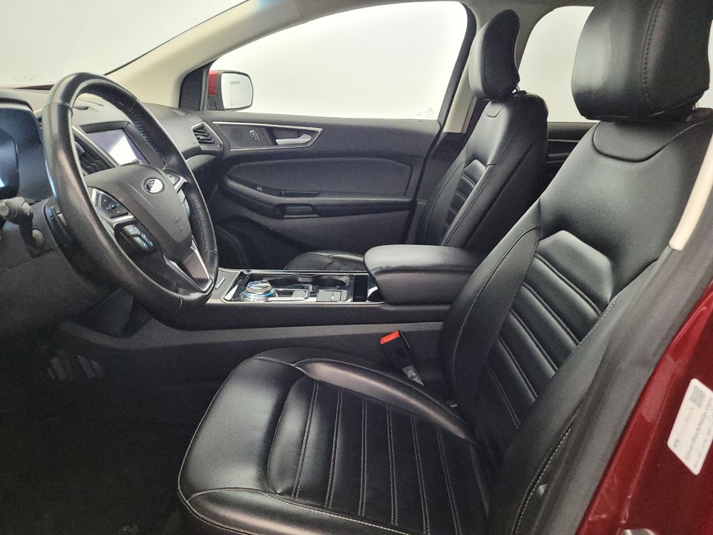 Used 2019 Ford Edge SEL w/ Equipment Group 201A AWD/4WD image 17