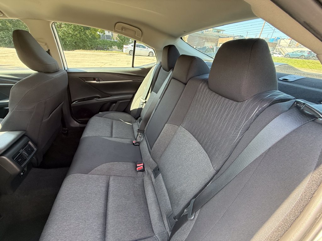Used 2025 Toyota Camry LE FWD image 29