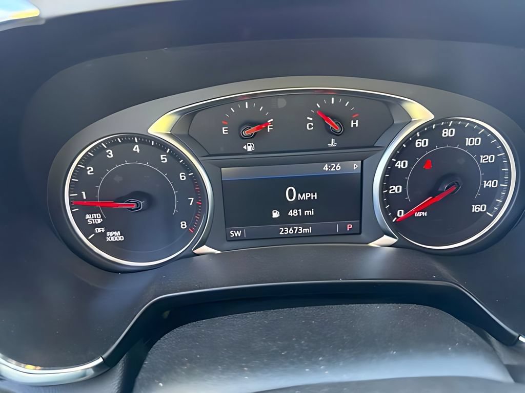Used 2025 Chevrolet Blazer LT AWD/4WD image 10